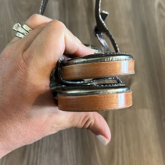 VINCE CAMUTO GENUINE LEATHER SNAKESKIN JEWELED SANDALS SIZE 9 EXCELLENT CNDTN! - Picture 6 of 10